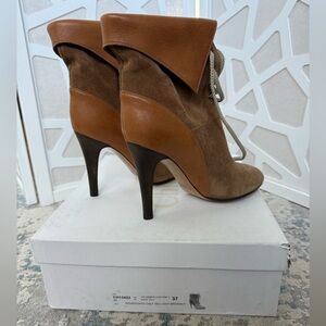 Chloe Elegant Brown Leather Ankle Boots size 37